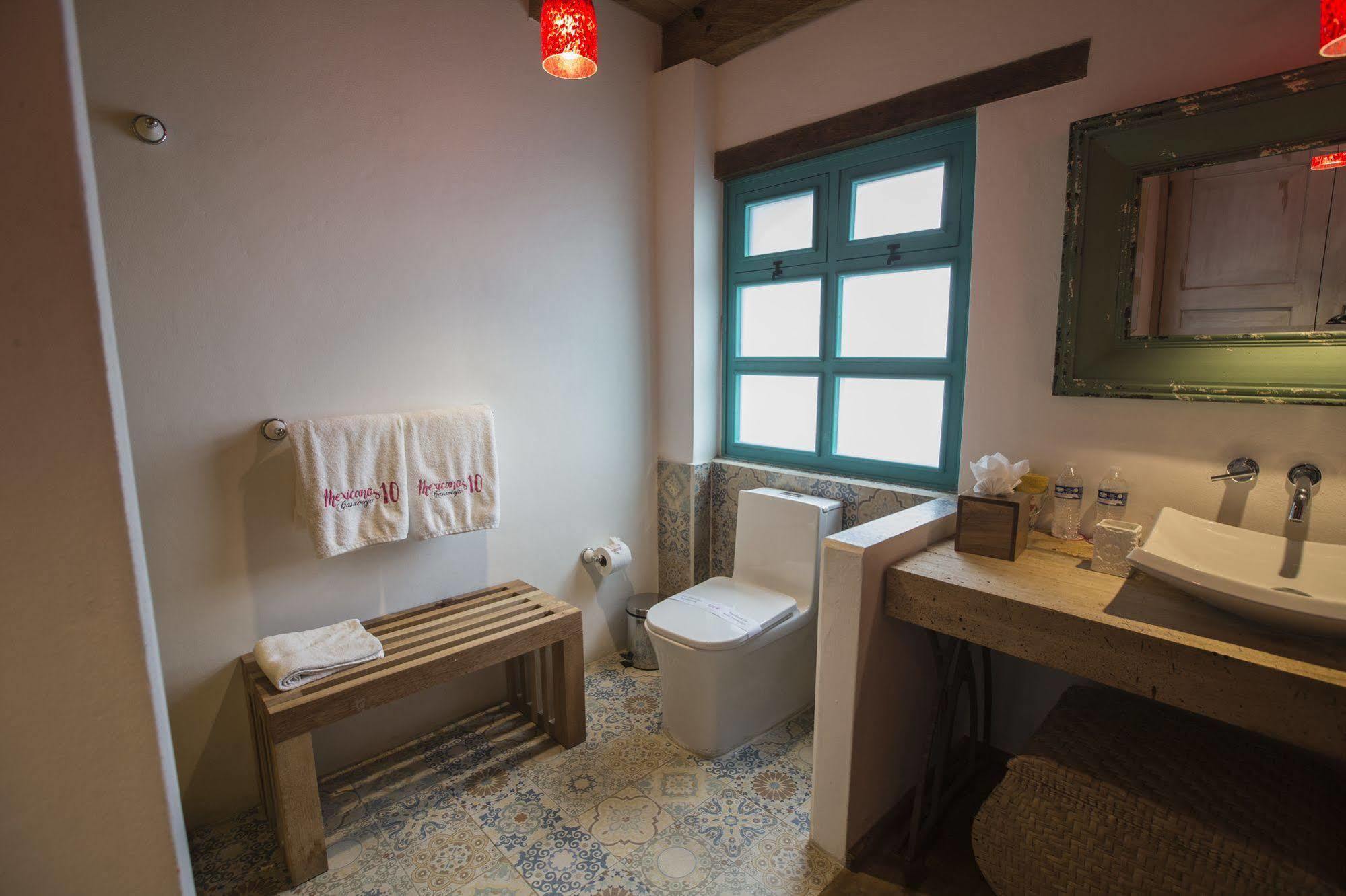 Mexicanos 10 Casavieja San Cristóbal de Las Casas エクステリア 写真